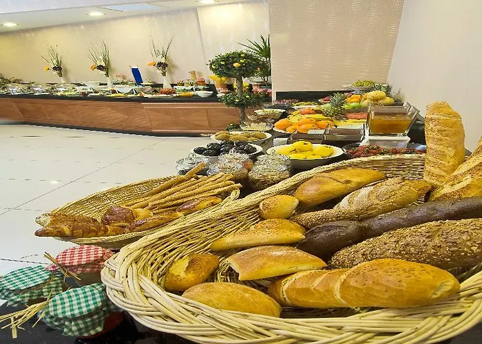 Tugcu Select Hotel 4*